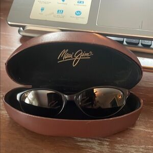 Maui Jim MJ158 10 North Shore brown tortoise Sunglasses w/brown logo hard case